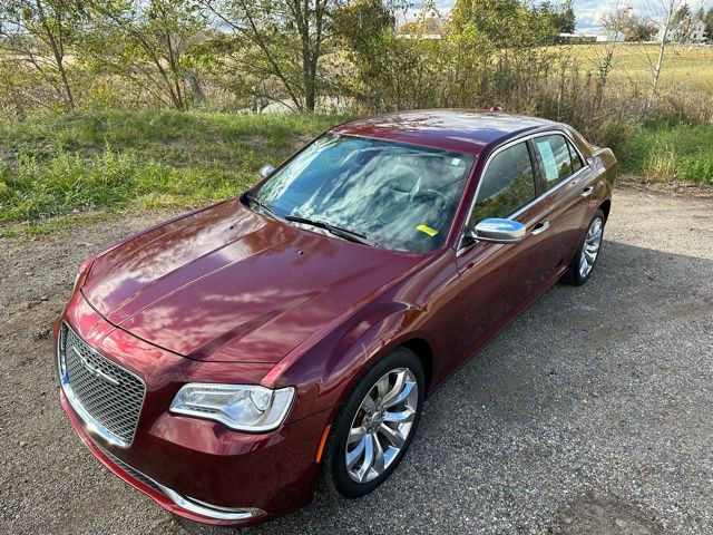Used 2018 Chrysler 300 Limited image 11