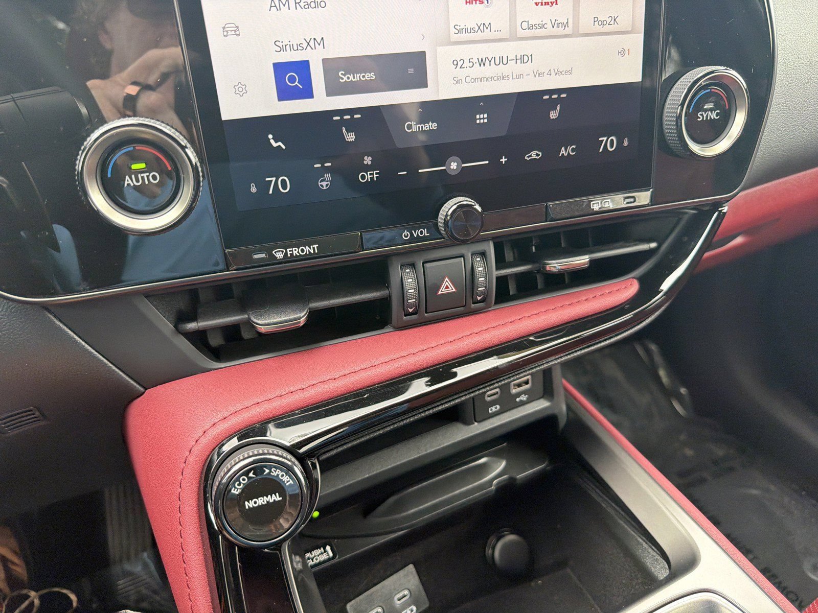 Used 2025 Lexus NX 350h AWD w/ Cold Area Package image 31