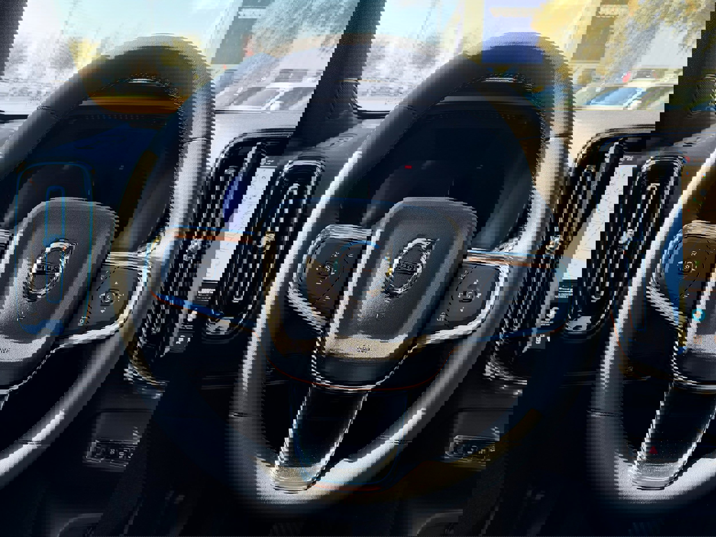 New 2026 Volvo EX40 Plus w/ Climate Package image 14