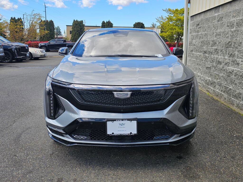 New 2026 Cadillac Optiq V AWD/4WD image 11