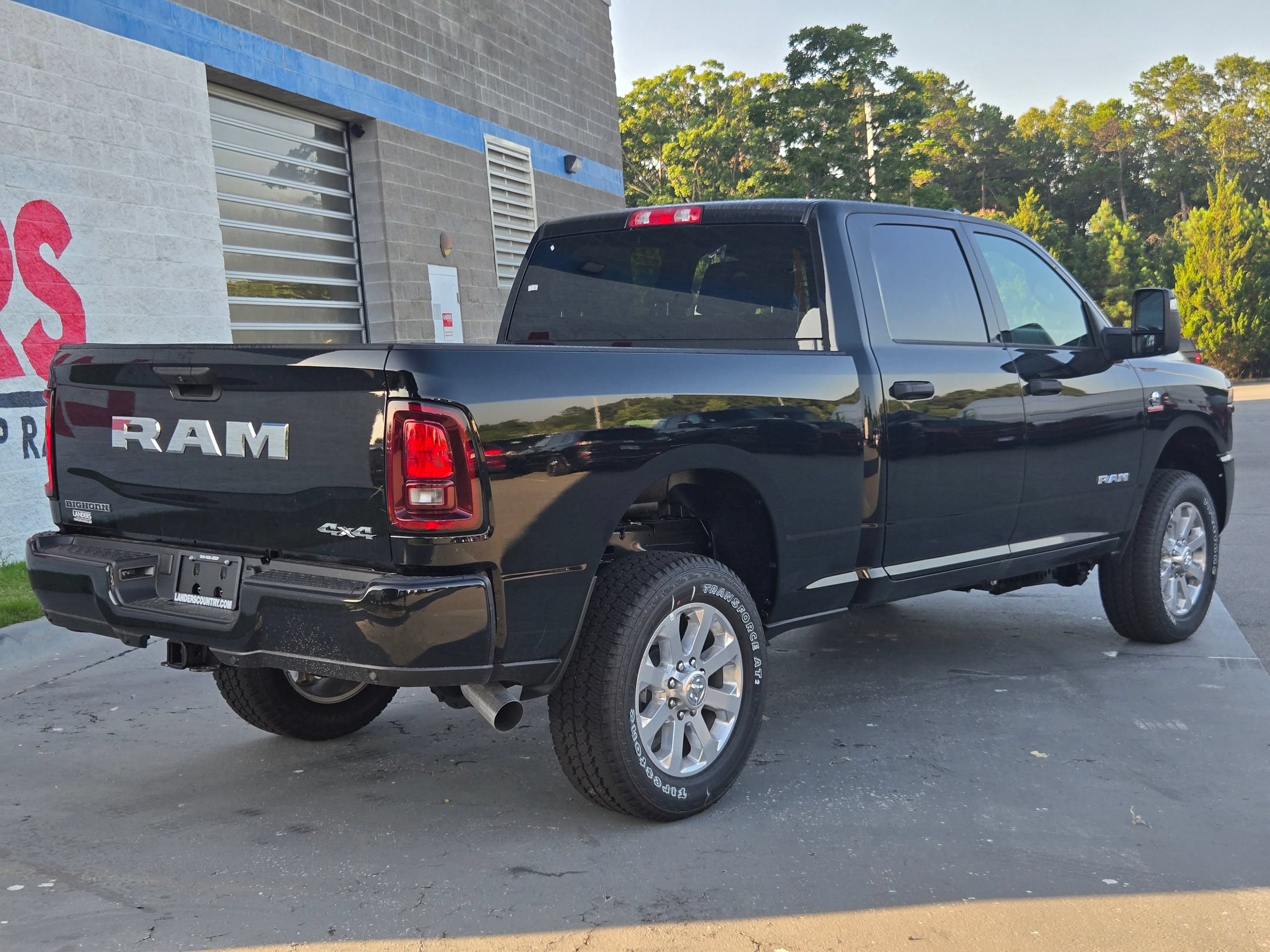 New 2026 RAM 2500 Big Horn AWD/4WD image 7