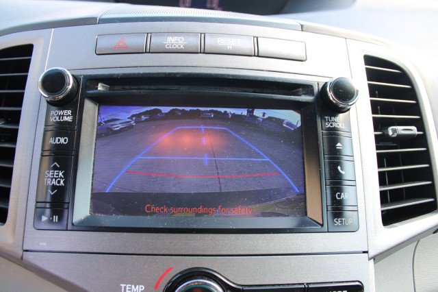 Used 2014 Toyota Venza LE w/ LE Convenience Package FWD image 32