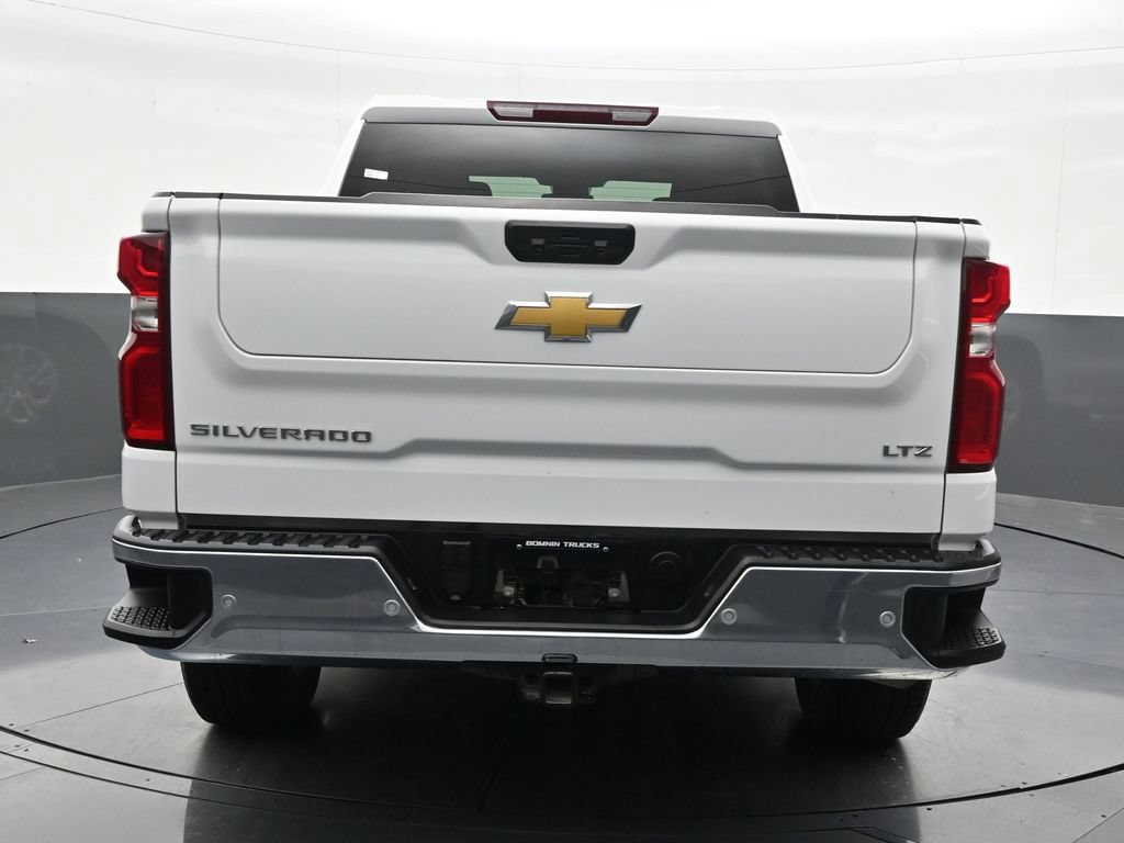 Used 2025 Chevrolet Silverado 1500 LTZ RWD image 4