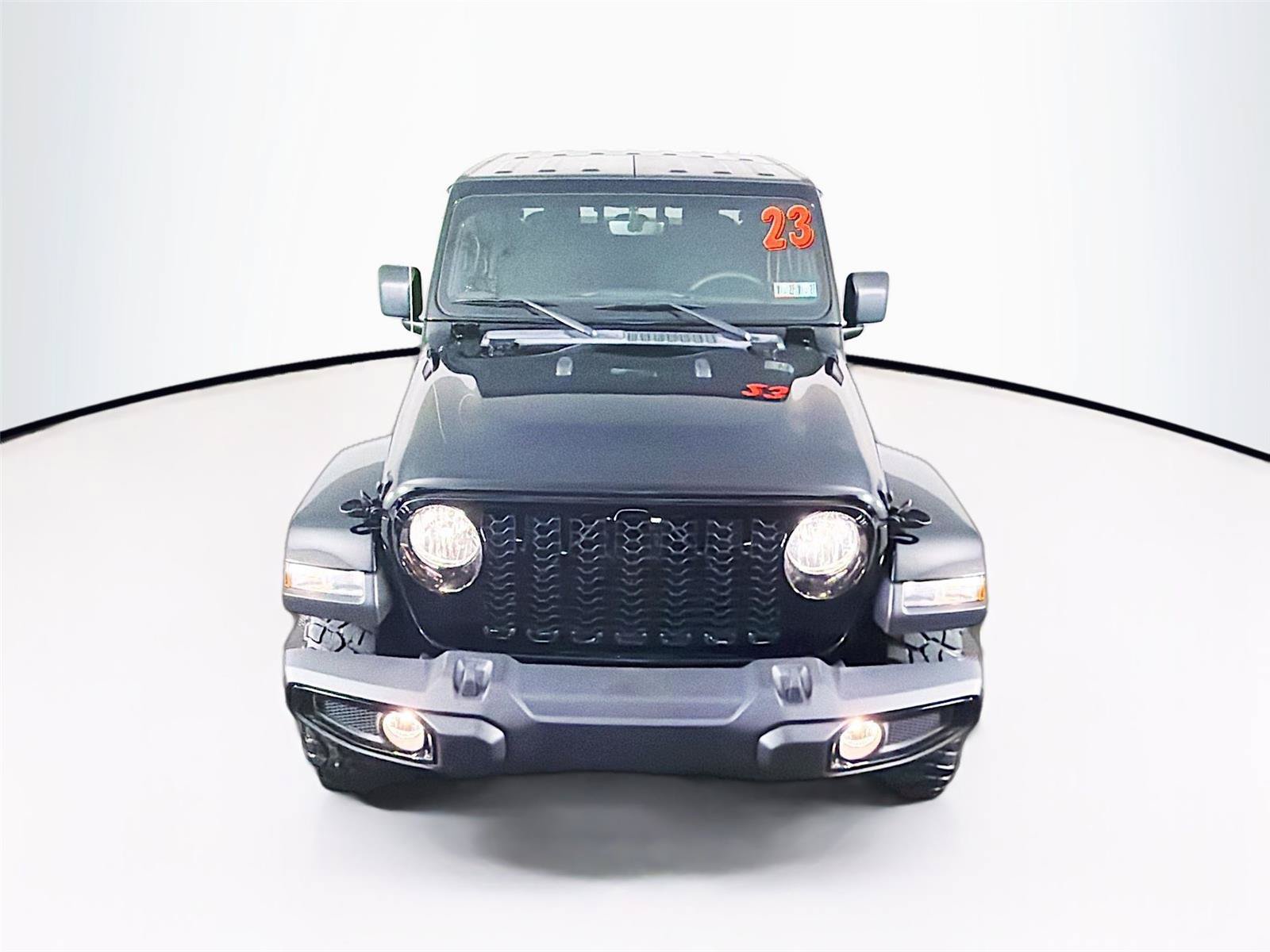 Used 2023 Jeep Gladiator Sport AWD/4WD image 13