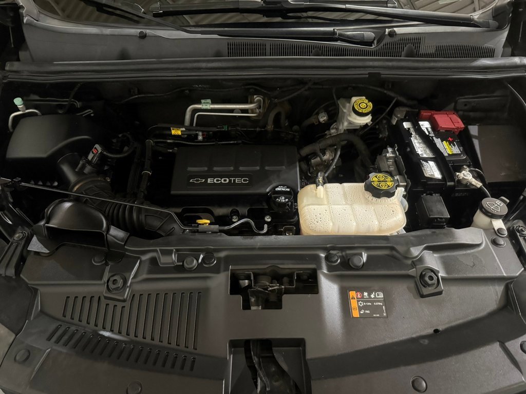 Used 2019 Chevrolet Trax LT w/ LT Convenience Package image 20