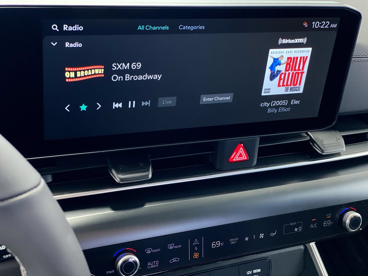 New 2027 Kia Carnival LXS FWD image 26