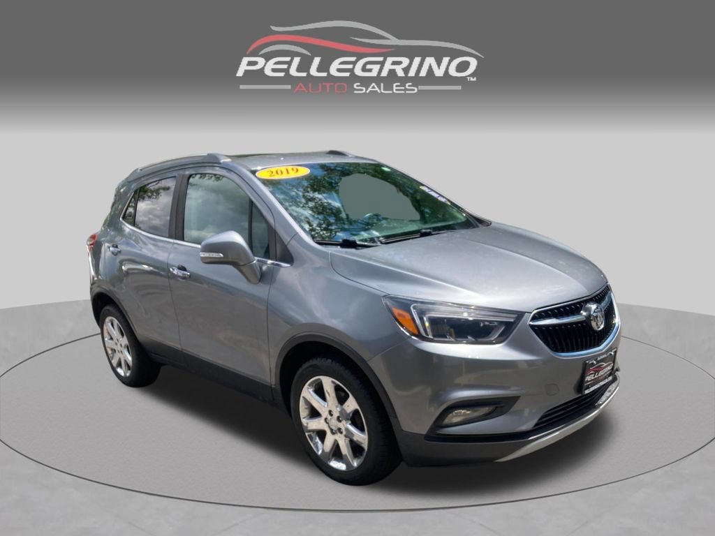 Used 2019 Buick Encore Essence w/ Experience Buick Package AWD/4WD image 9