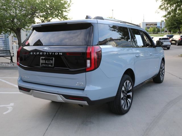 Used 2025 Ford Expedition Max Platinum w/ Driver's Package AWD/4WD image 6