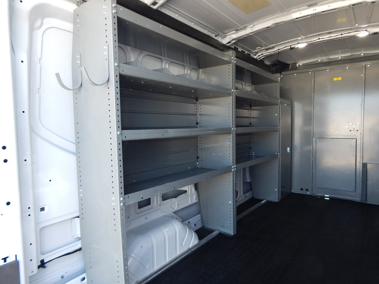Used 2025 Ford Transit 250 148 Medium Roof RWD image 12