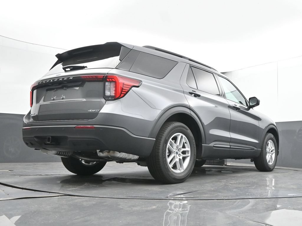 New 2026 Ford Explorer Active AWD/4WD image 42