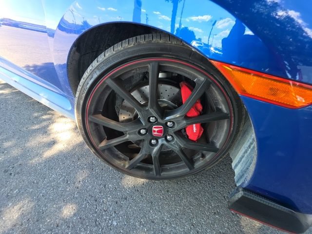 Used 2017 Honda Civic Type R image 36