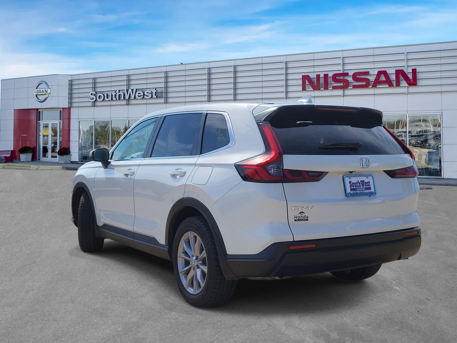 Used 2024 Honda CR-V EX image 7
