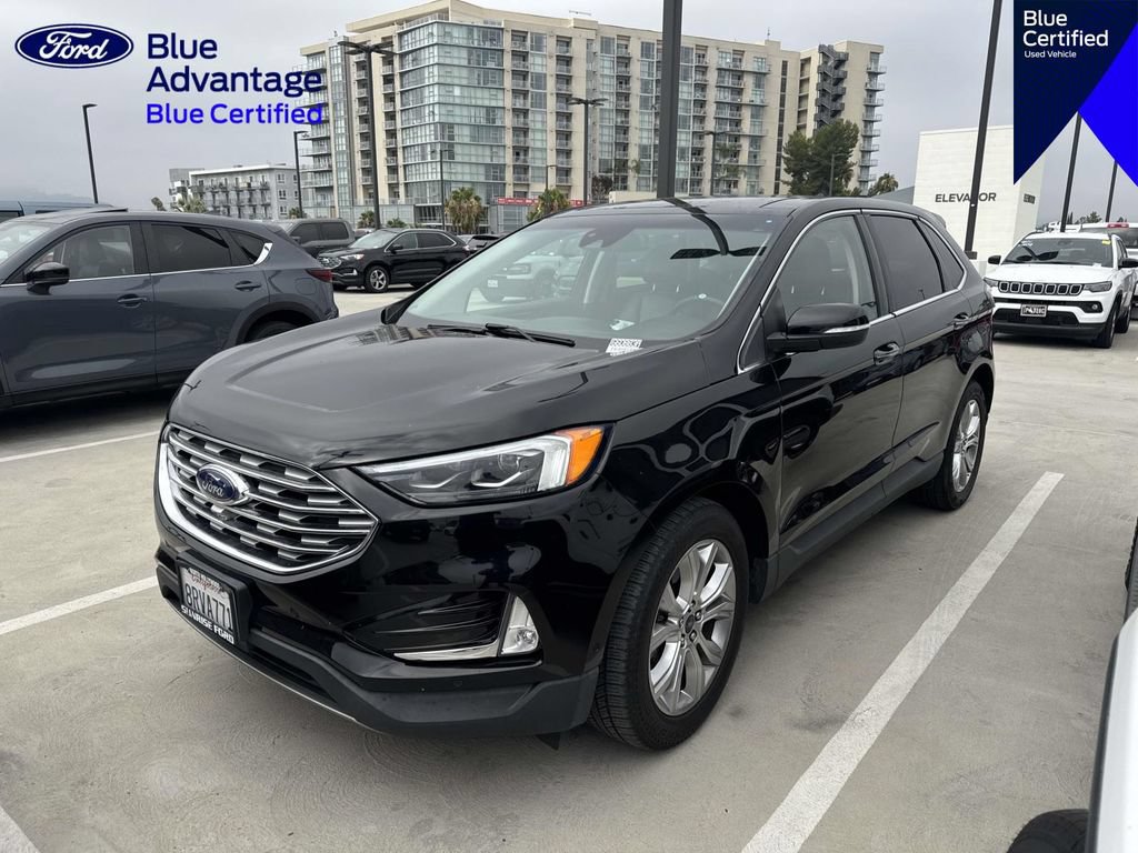 Used 2019 Ford Edge Titanium w/ Equipment Group 301A AWD/4WD image 20