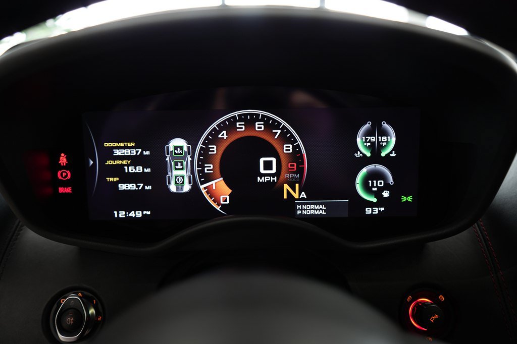 Used 2017 McLaren 570S Coupe RWD image 27