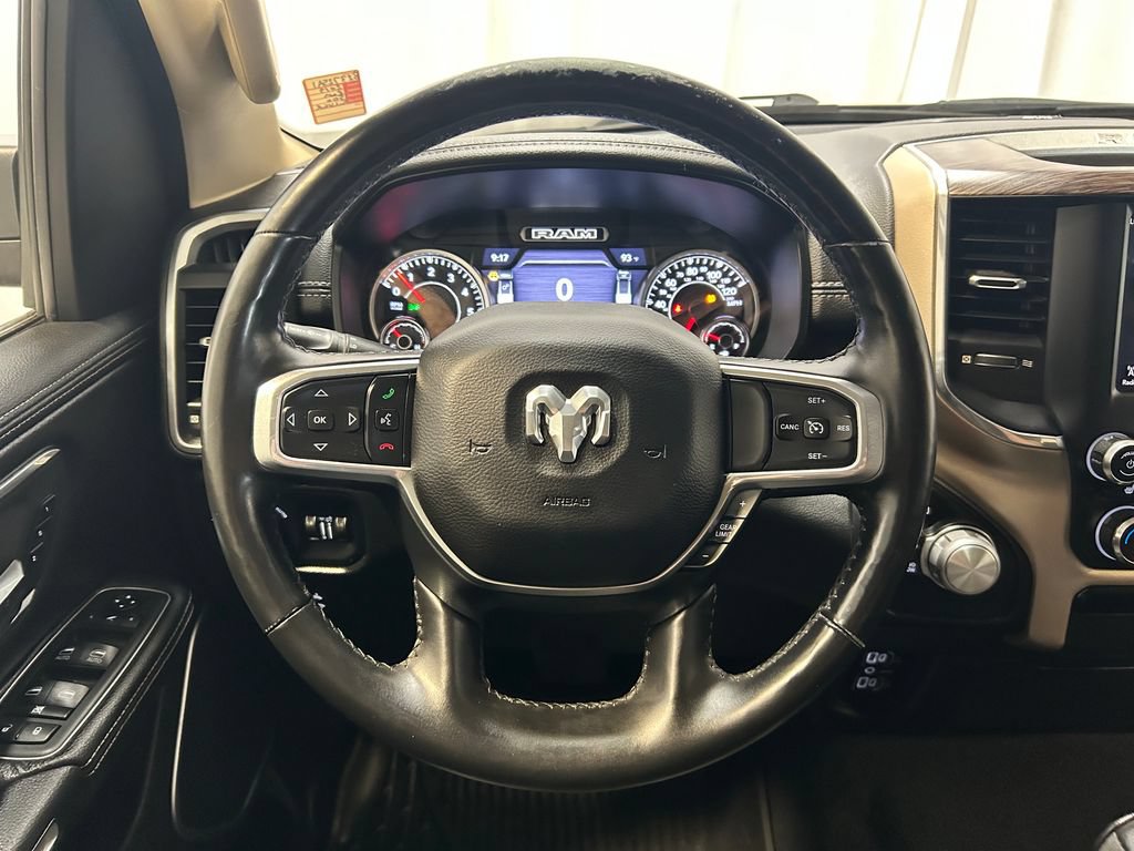 Used 2019 RAM 1500 Laramie AWD/4WD image 9