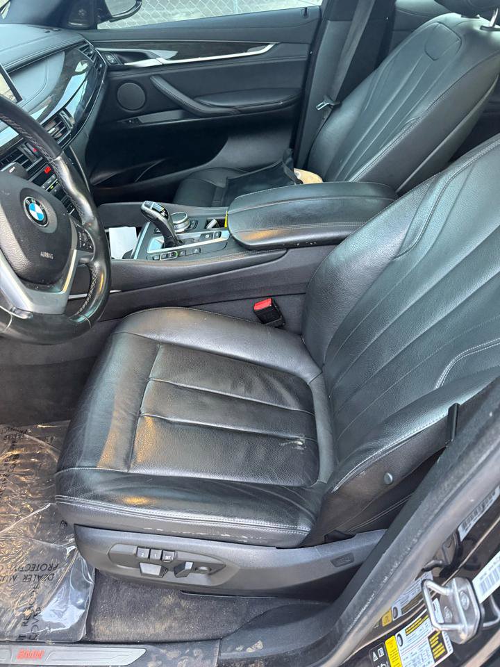 Used 2017 BMW X6 xDrive35i image 9