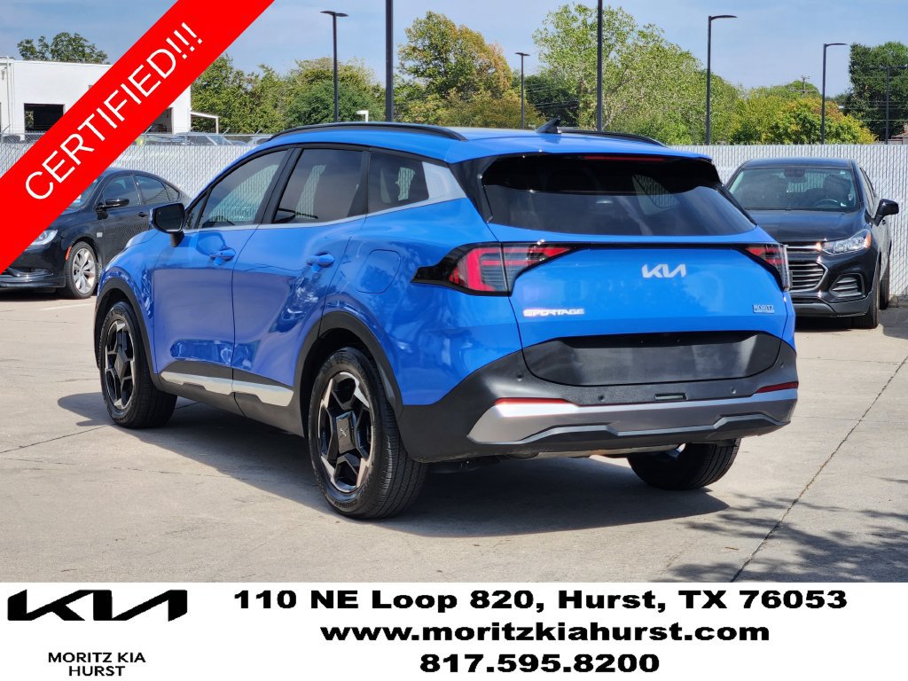 Certified 2026 Kia Sportage EX w/ EX Panorama Roof Package FWD image 3