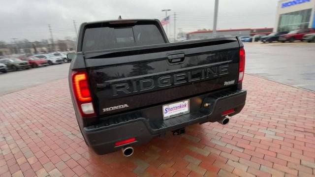 Used 2025 Honda Ridgeline Black Edition image 8