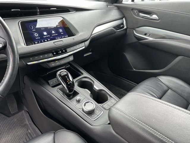 Used 2021 Cadillac XT4 Premium Luxury w/ Cold Weather Package image 15