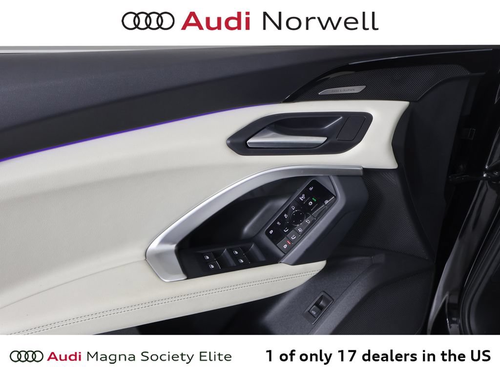 Used 2025 Audi Q5 Prestige AWD/4WD image 22