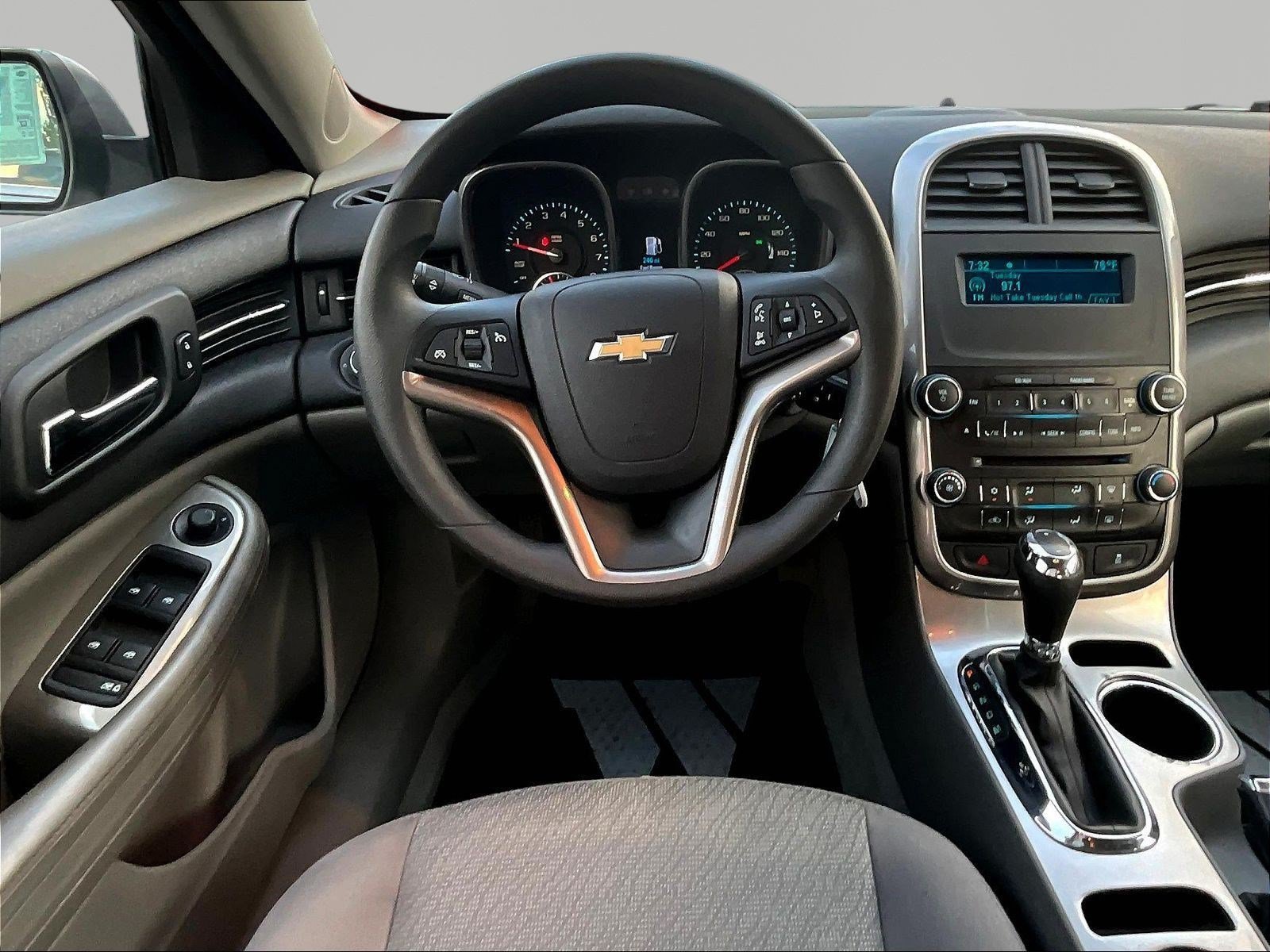 Used 2014 Chevrolet Malibu LS FWD image 8