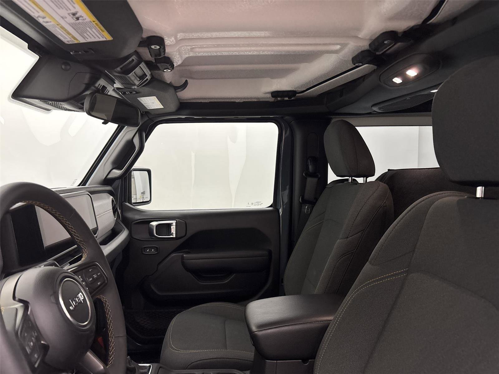 Used 2024 Jeep Wrangler Sport AWD/4WD image 24