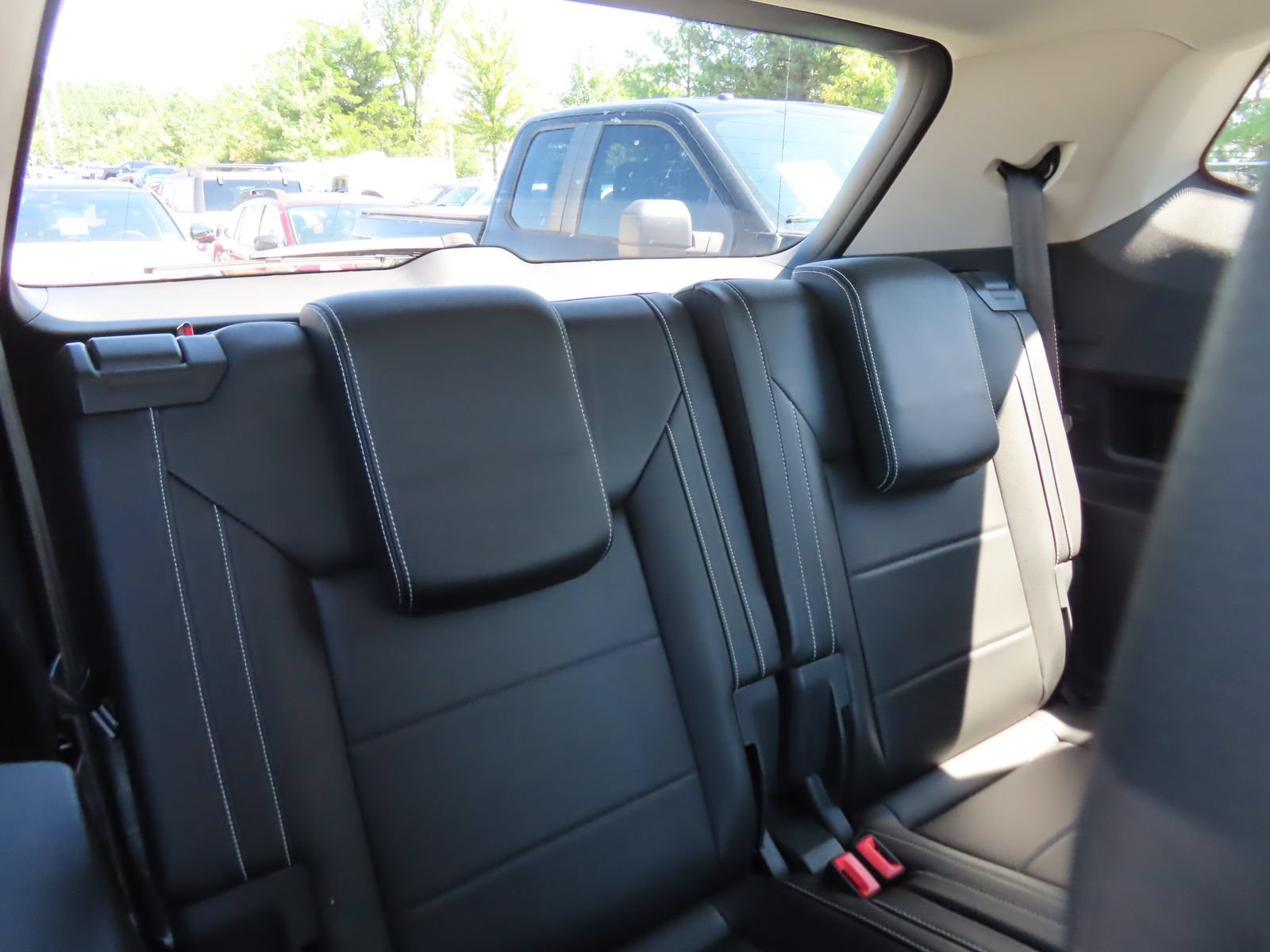 Used 2022 Volkswagen Atlas SE AWD/4WD image 38