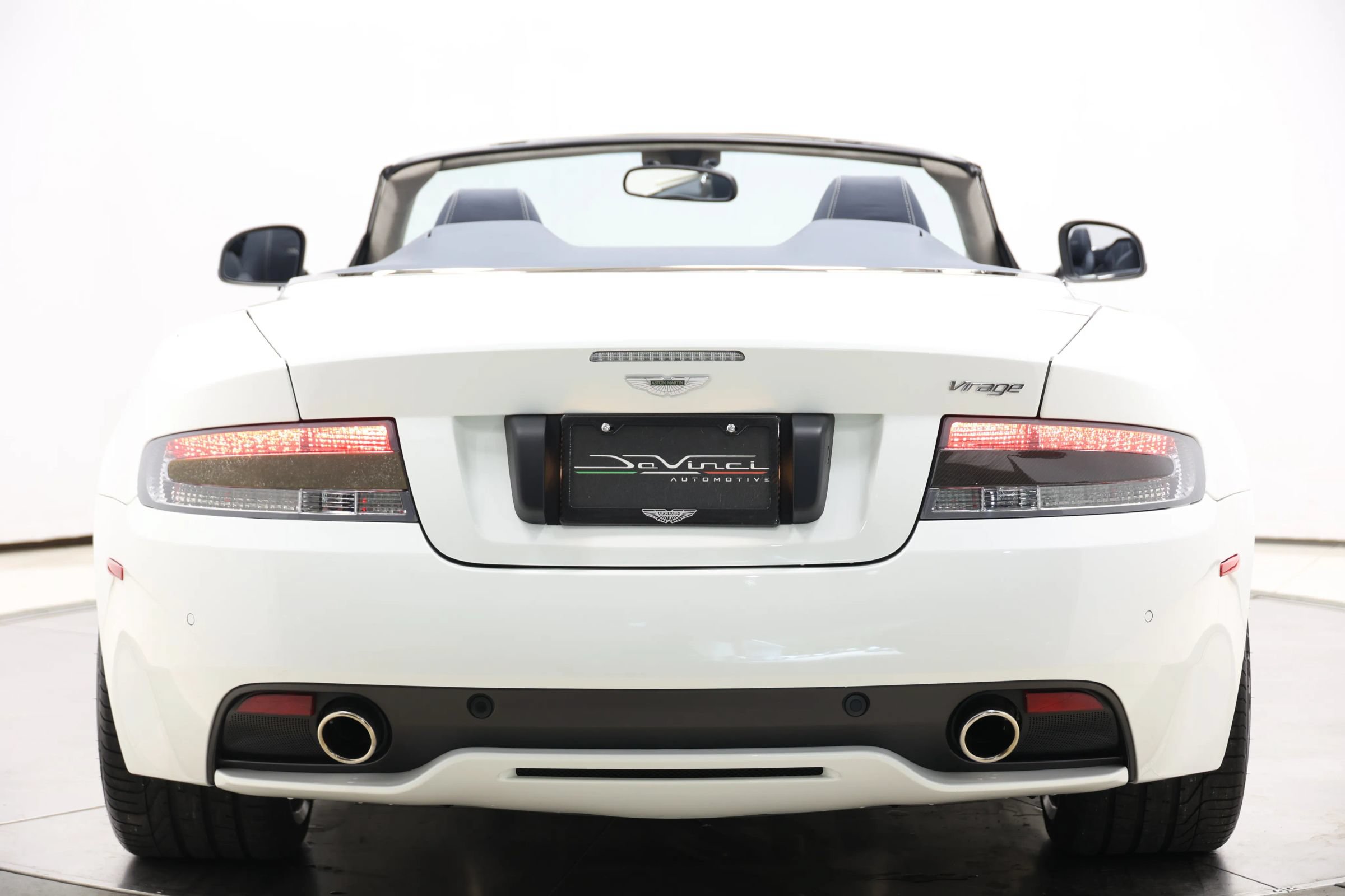 Used 2012 Aston Martin Virage Volante RWD image 55