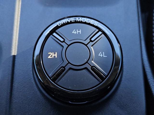 New 2025 Ford Ranger XLT w/ Equipment Group 301A High image 17