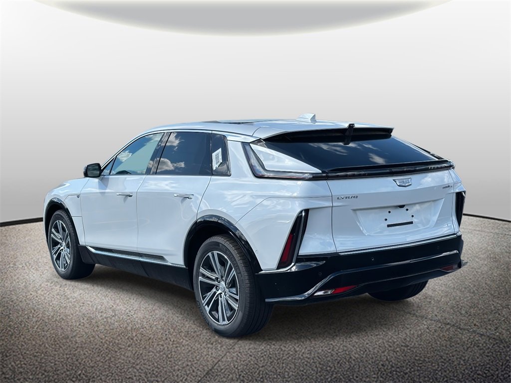 New 2025 Cadillac Lyriq Luxury image 4