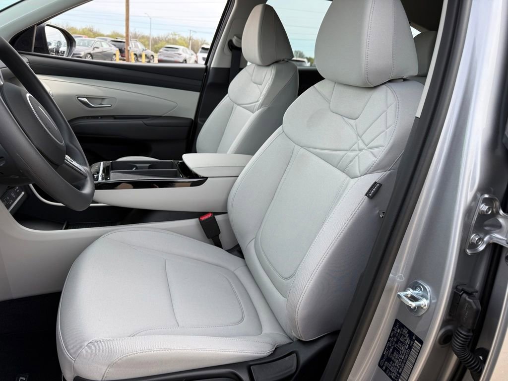 New 2026 Hyundai Tucson Blue SE w/ Tow & Go Package image 23