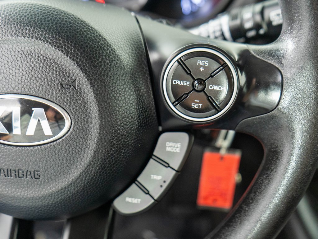 Used 2018 Kia Soul image 16