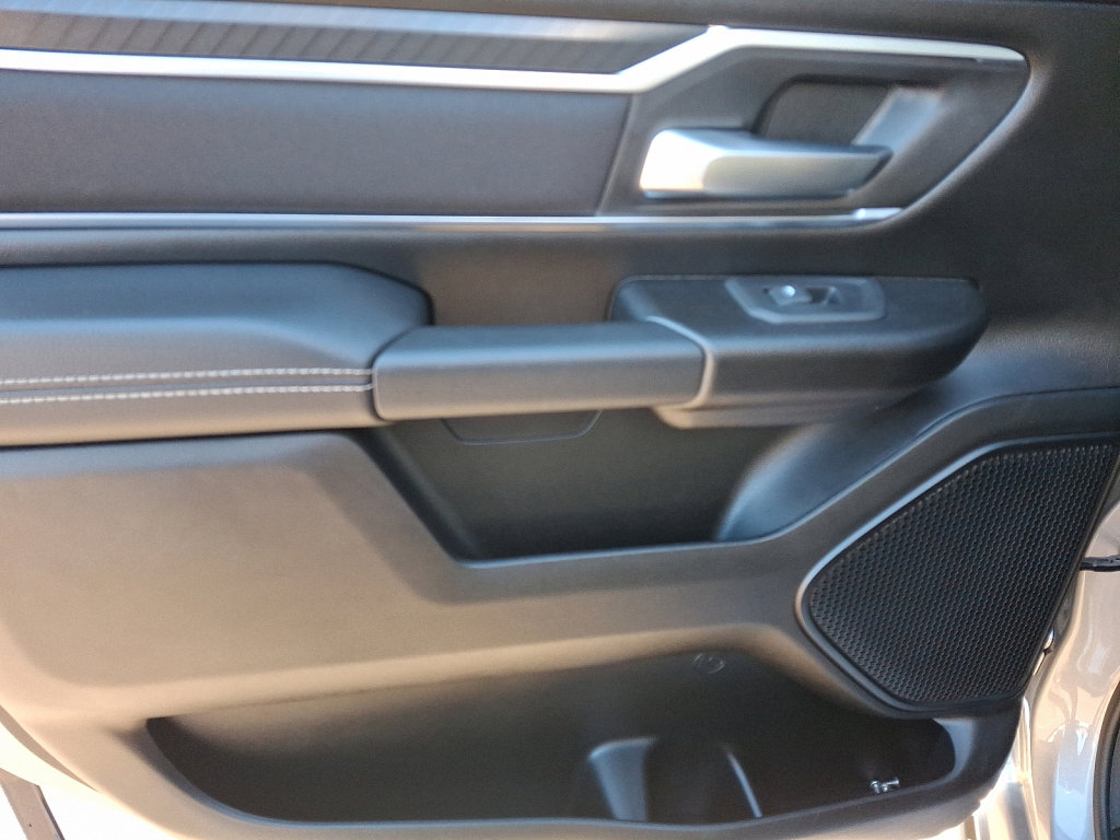 Used 2025 RAM 1500 Big Horn image 19