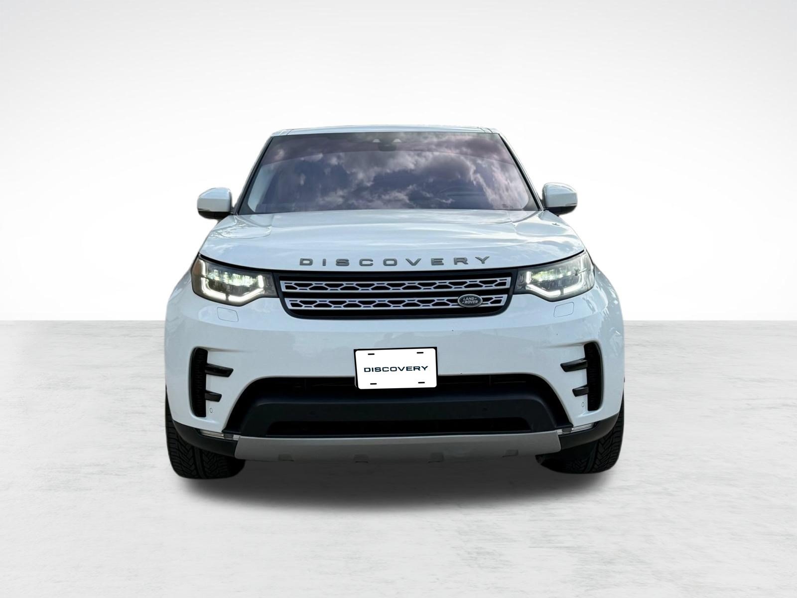 Used 2018 Land Rover Discovery HSE AWD/4WD image 6