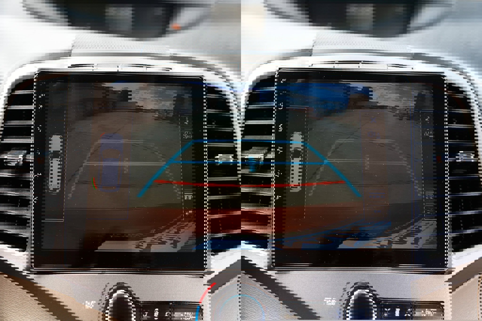 Used 2015 Toyota Venza XLE w/ XLE Premium Package image 40