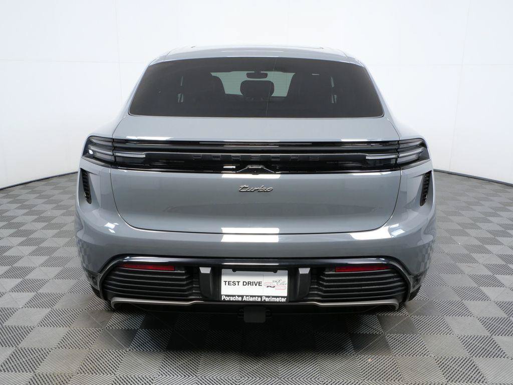 New 2026 Porsche Macan Turbo Electric AWD/4WD image 27