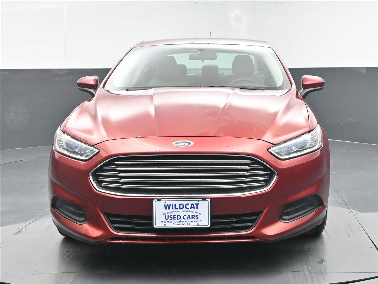 Used 2013 Ford Fusion S FWD image 2