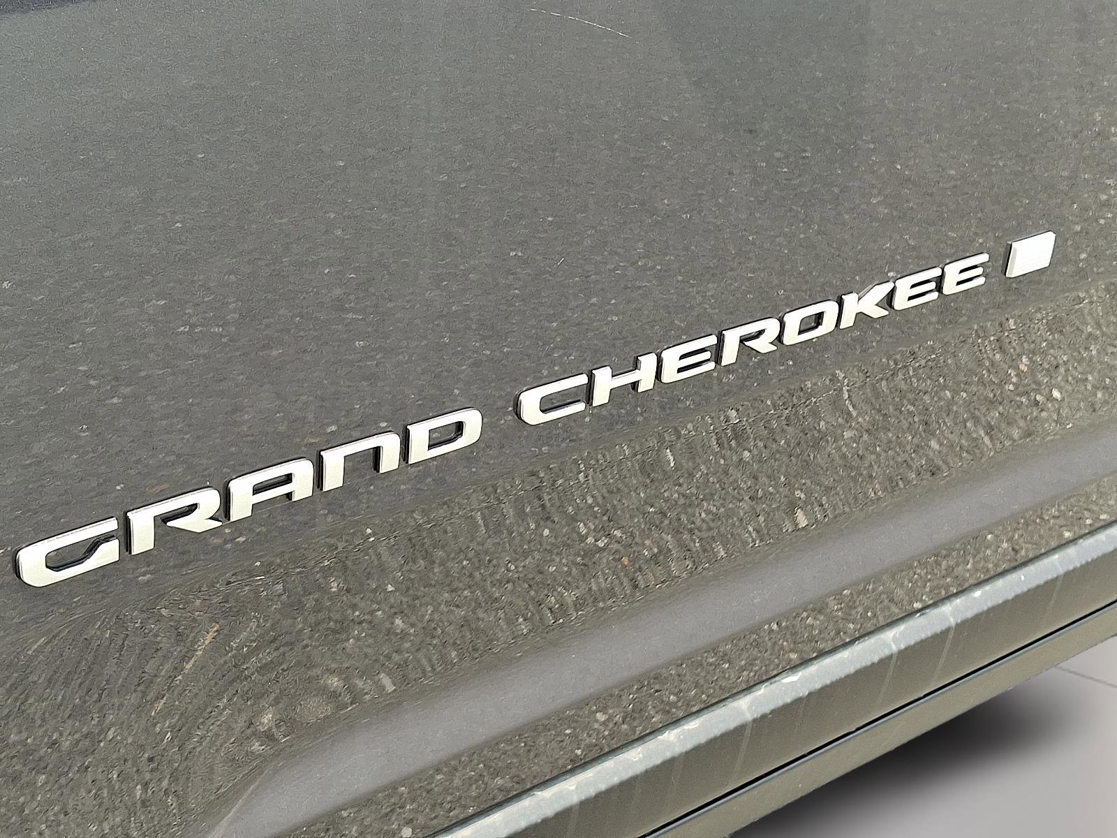 New 2025 Jeep Grand Cherokee L Limited image 18