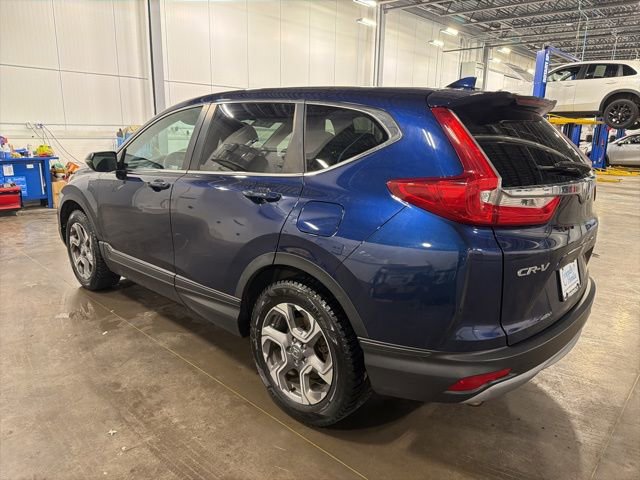 Used 2019 Honda CR-V Touring image 3