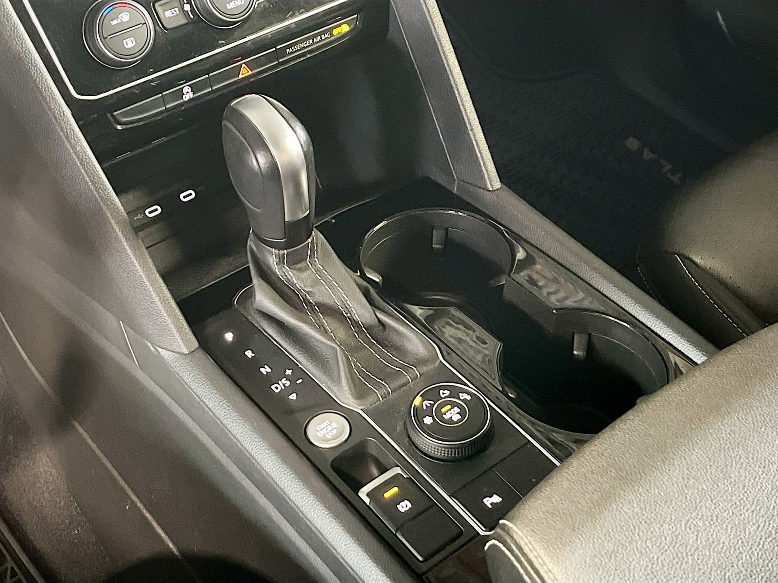 Used 2022 Volkswagen Atlas SE image 16