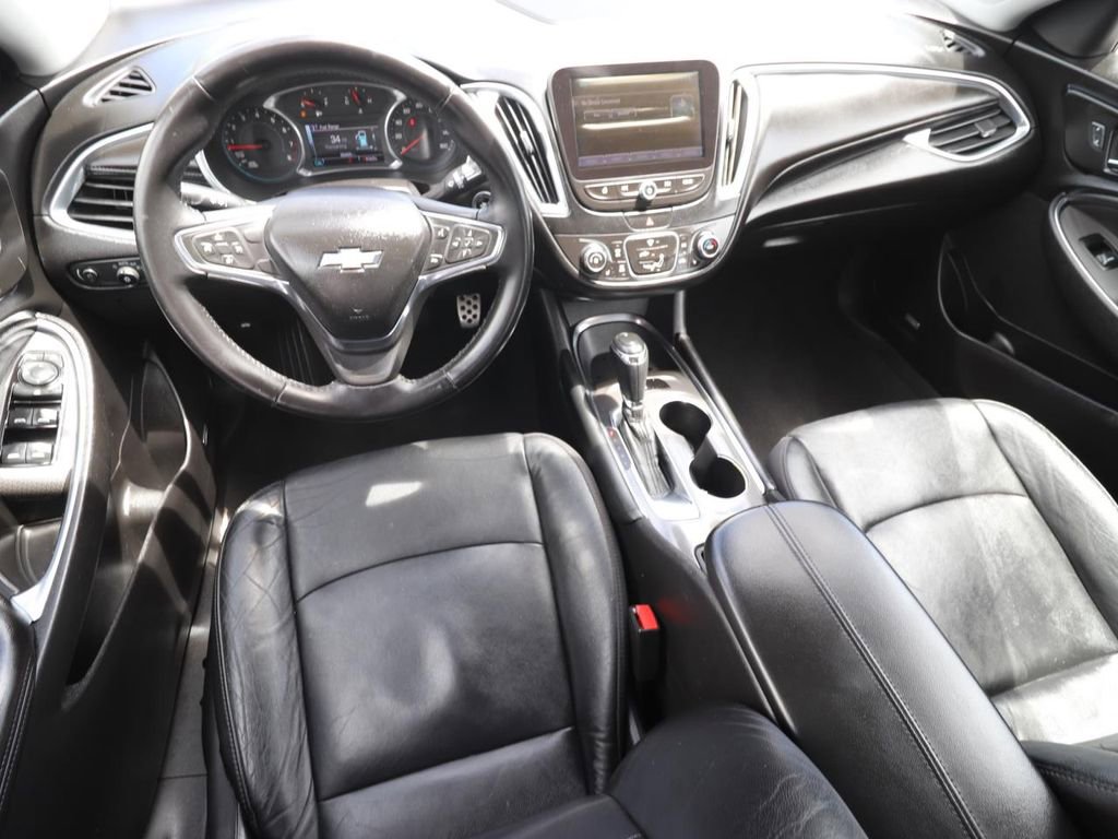 Used 2016 Chevrolet Malibu LT w/ Leather Package image 6