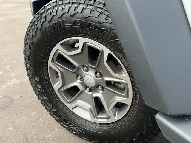 Used 2014 Jeep Wrangler Rubicon w/ Dual Top Group image 18