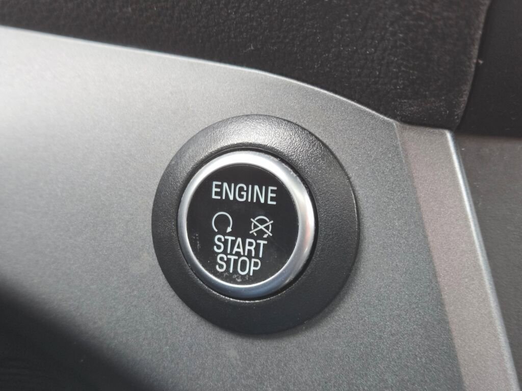 Used 2019 Ford Escape SEL image 34