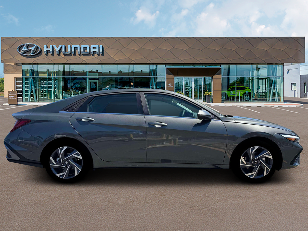 New 2026 Hyundai Elantra Limited FWD image 9