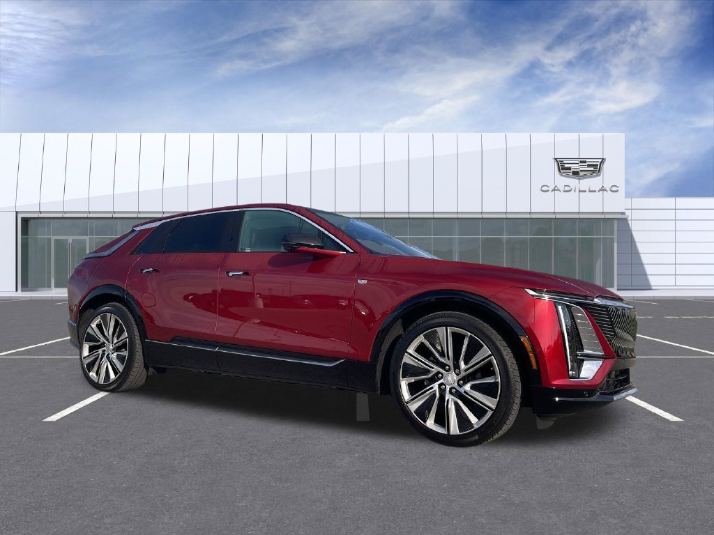Used 2024 Cadillac Lyriq Luxury