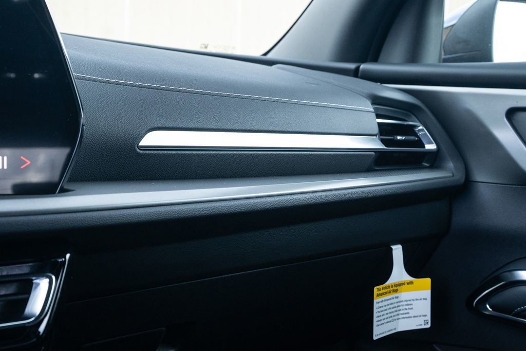 New 2026 Chevrolet Traverse LT w/ Midnight/Sport Edition image 29