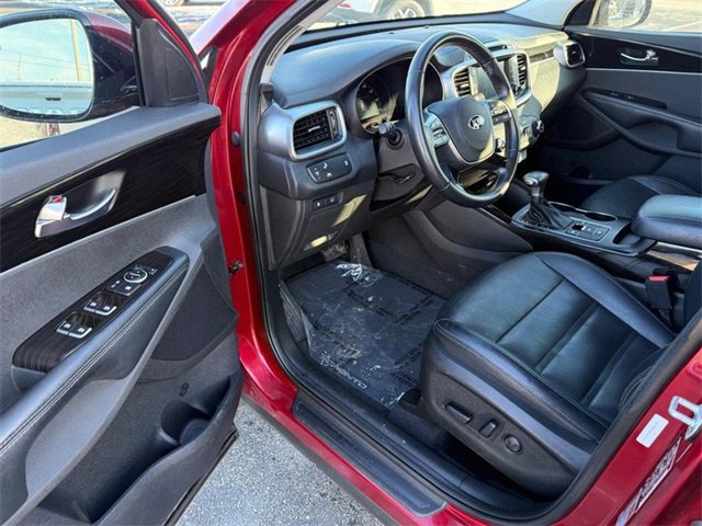 Used 2019 Kia Sorento EX image 17