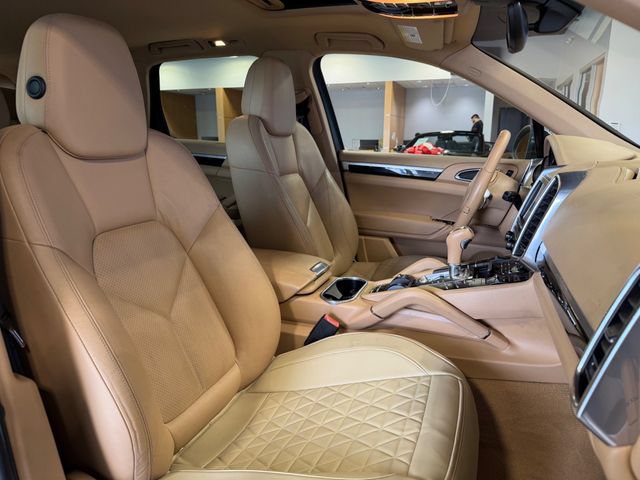 Used 2012 Porsche Cayenne AWD/4WD image 24