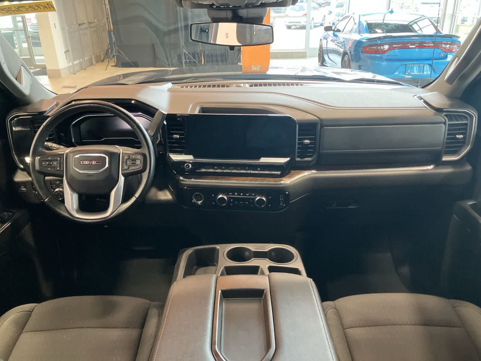 Used 2024 GMC Sierra 1500 SLE AWD/4WD image 21