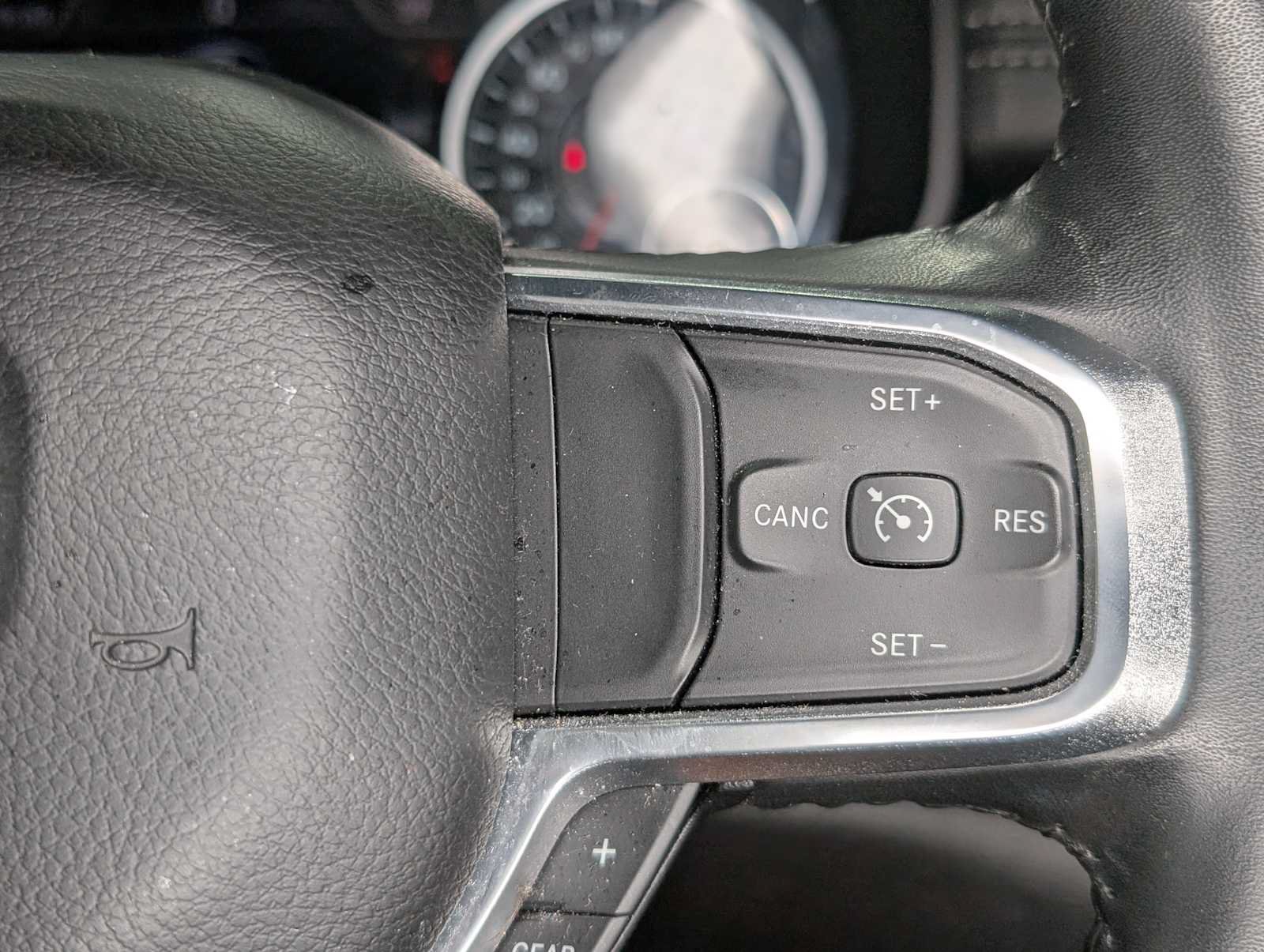 Used 2021 RAM 1500 Laramie w/ Night Edition AWD/4WD image 36